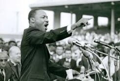 Martin Luther King : MLK Day and His Biography
